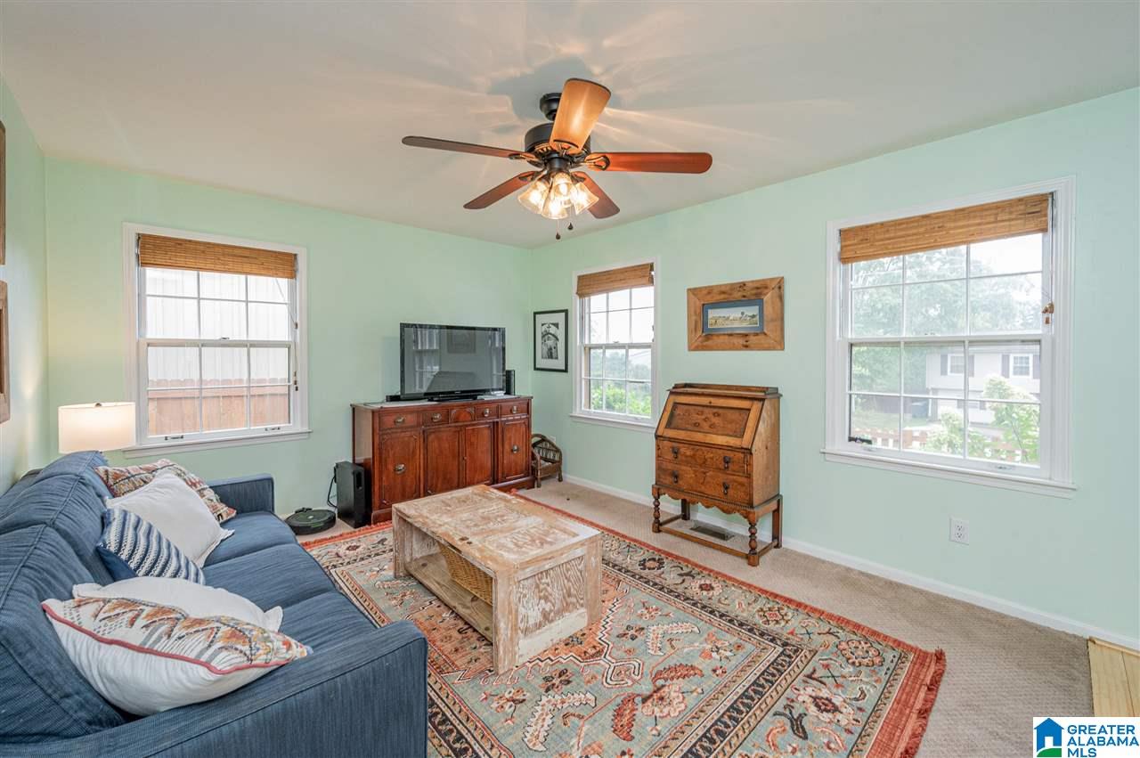 1136 Hardwick Lane Birmingham, AL 35209 - Photo 15 of 36