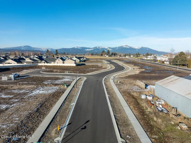 $910,445 | 1021 West Cordgrass Avenue, Post Falls, ID 83854