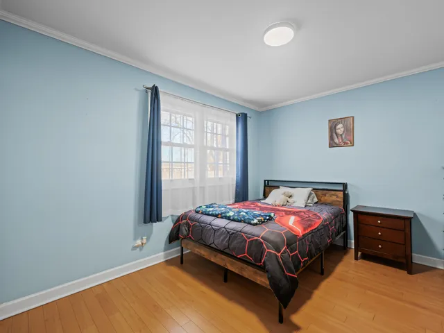 $379,000 | 1905 Pierce Road, Hoffman Estates, IL 60169