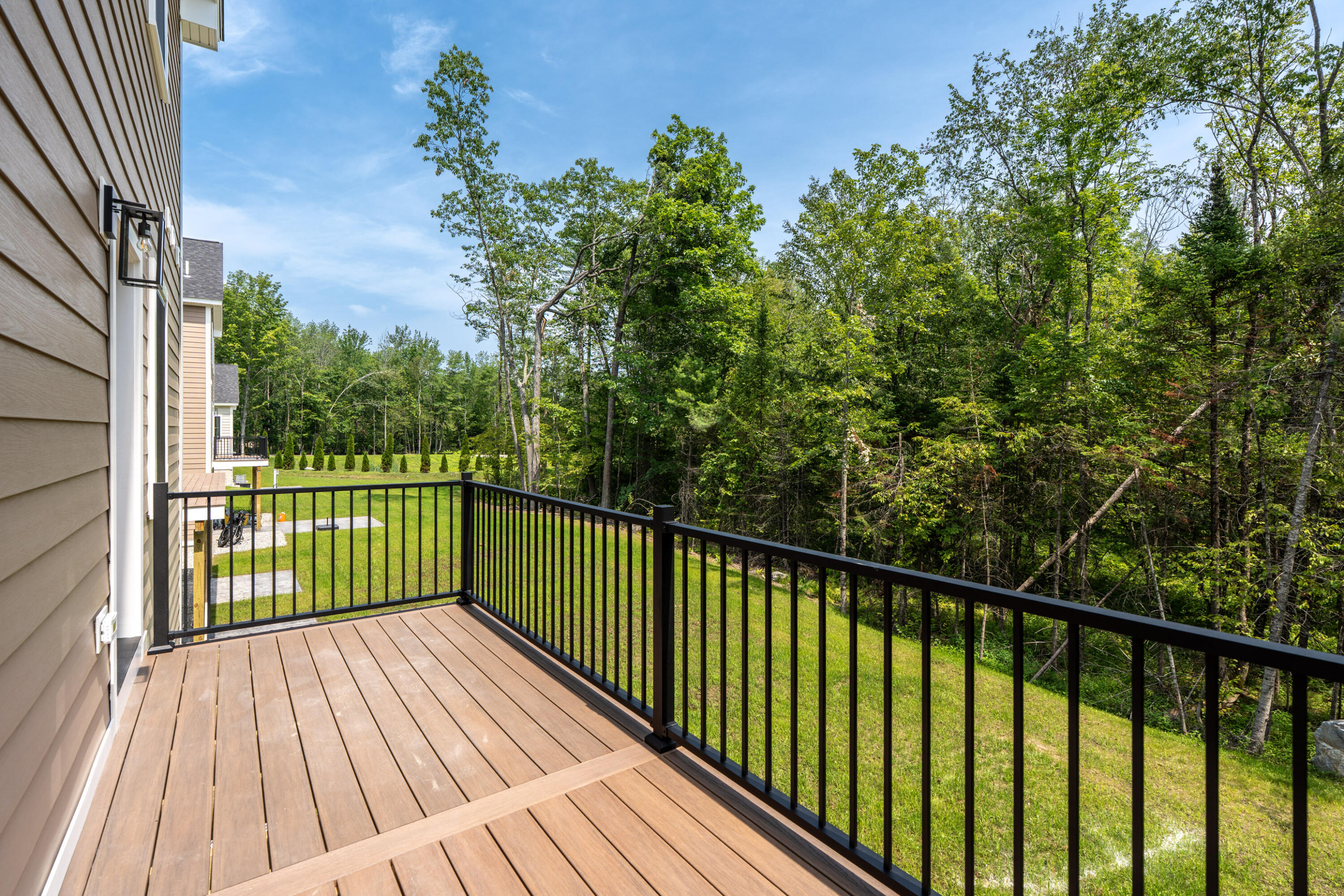 25 Daybreak Lane, Unit 8 Windham, ME 04062 - Photo 4 of 12 1.unit 7,exterior-21