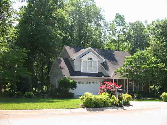223 Spring Lake Loop Simpsonville, SC 29681 - Photo 2 of 12