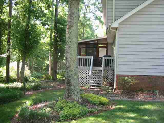 223 Spring Lake Loop Simpsonville, SC 29681 - Photo 9 of 12