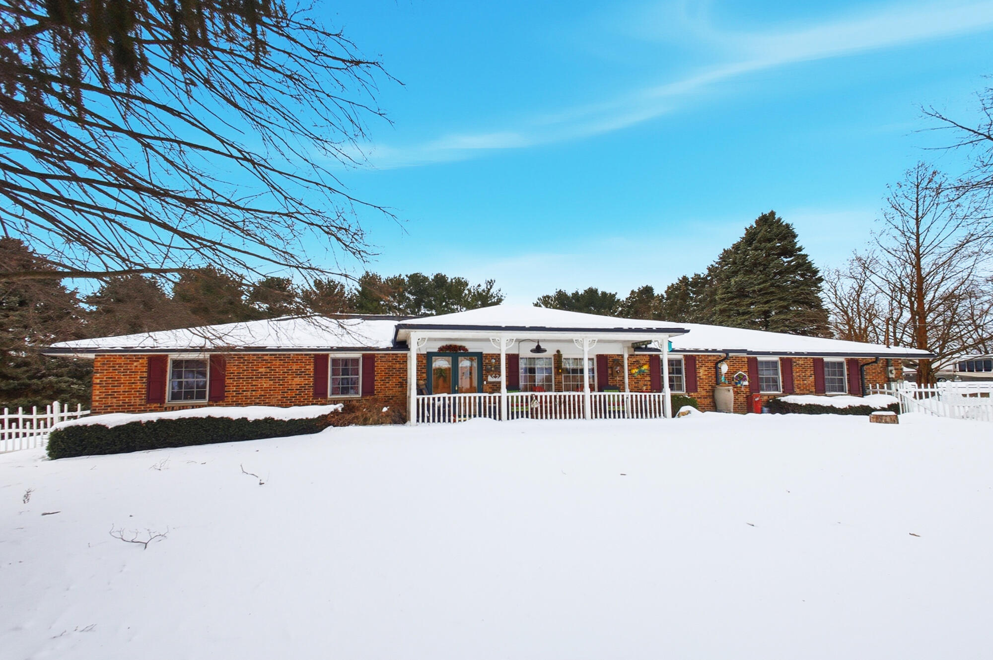 2939 Willow Road Springfield, OH 45502 - Photo 3 of 73 Gallery Image 3