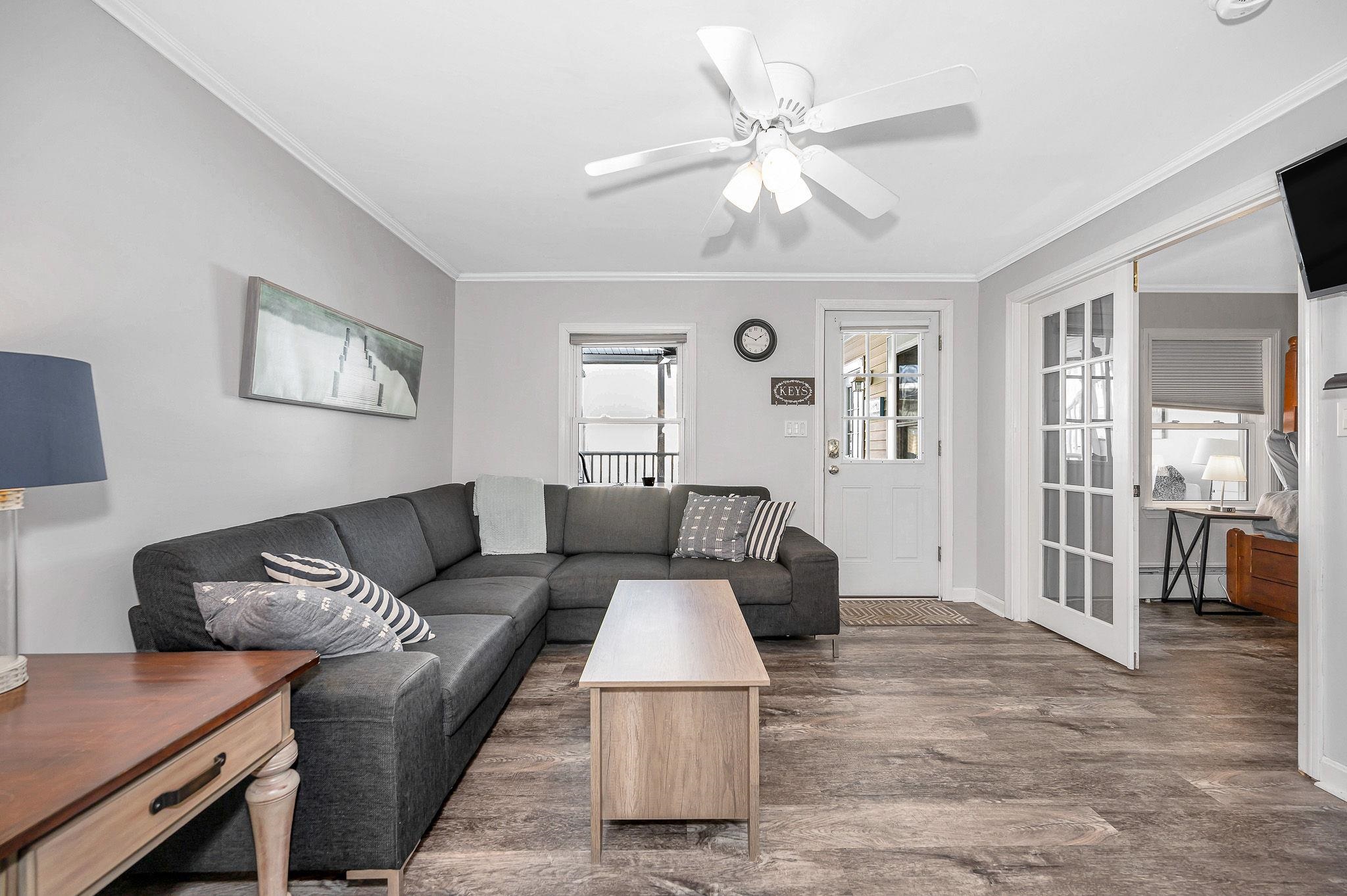 16 Hill Road, Unit 5 Tilton, NH 03276 - Photo 14 of 44