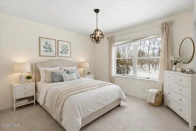 $675,000 | 26 Muterfield Court, Bethlehem, NY 12159