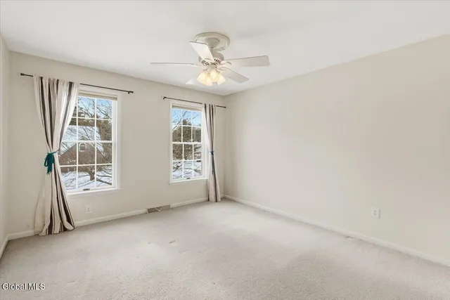 $675,000 | 26 Muterfield Court, Bethlehem, NY 12159