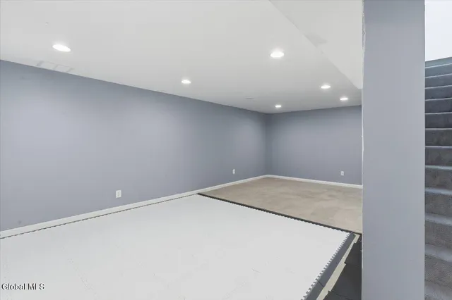 $675,000 | 26 Muterfield Court, Bethlehem, NY 12159