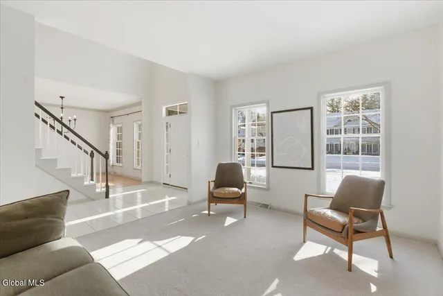 $675,000 | 26 Muterfield Court, Bethlehem, NY 12159