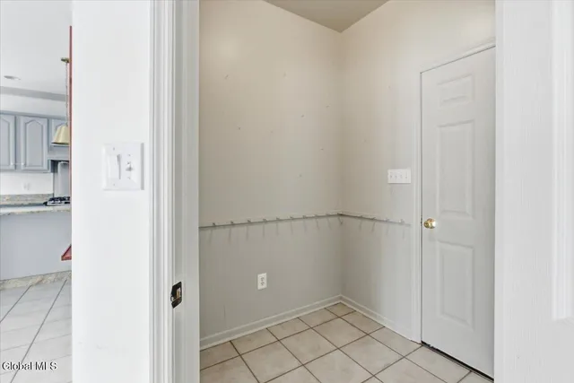 $675,000 | 26 Muterfield Court, Bethlehem, NY 12159