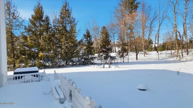 $675,000 | 26 Muterfield Court, Bethlehem, NY 12159