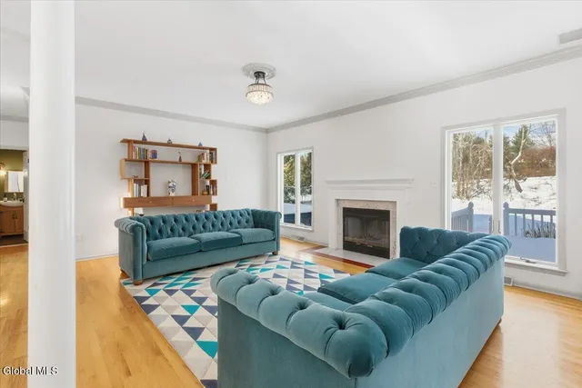 $675,000 | 26 Muterfield Court, Bethlehem, NY 12159