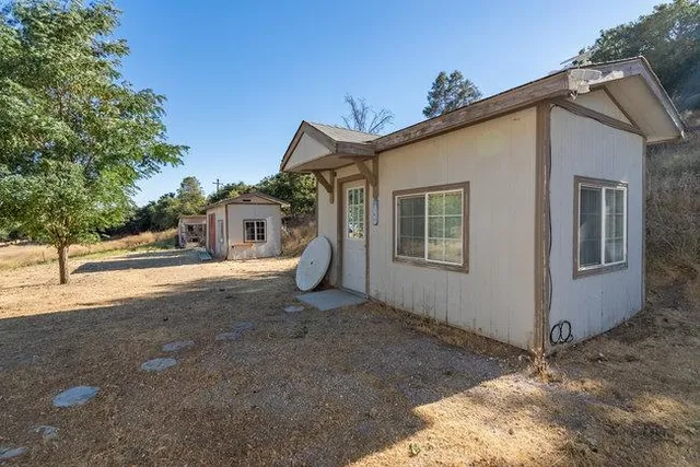 $3,000 | 63275 Argyle Road, King City, CA 93930