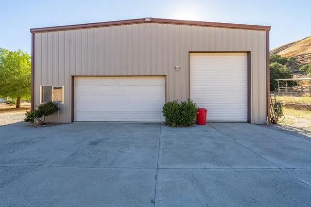 $3,000 | 63275 Argyle Road, King City, CA 93930