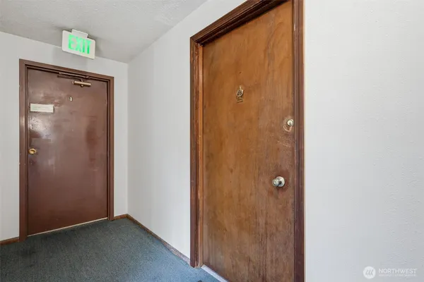 $249,950 | 10457 Des Moines Memorial Drive South, Unit 302, Seattle, WA 98168