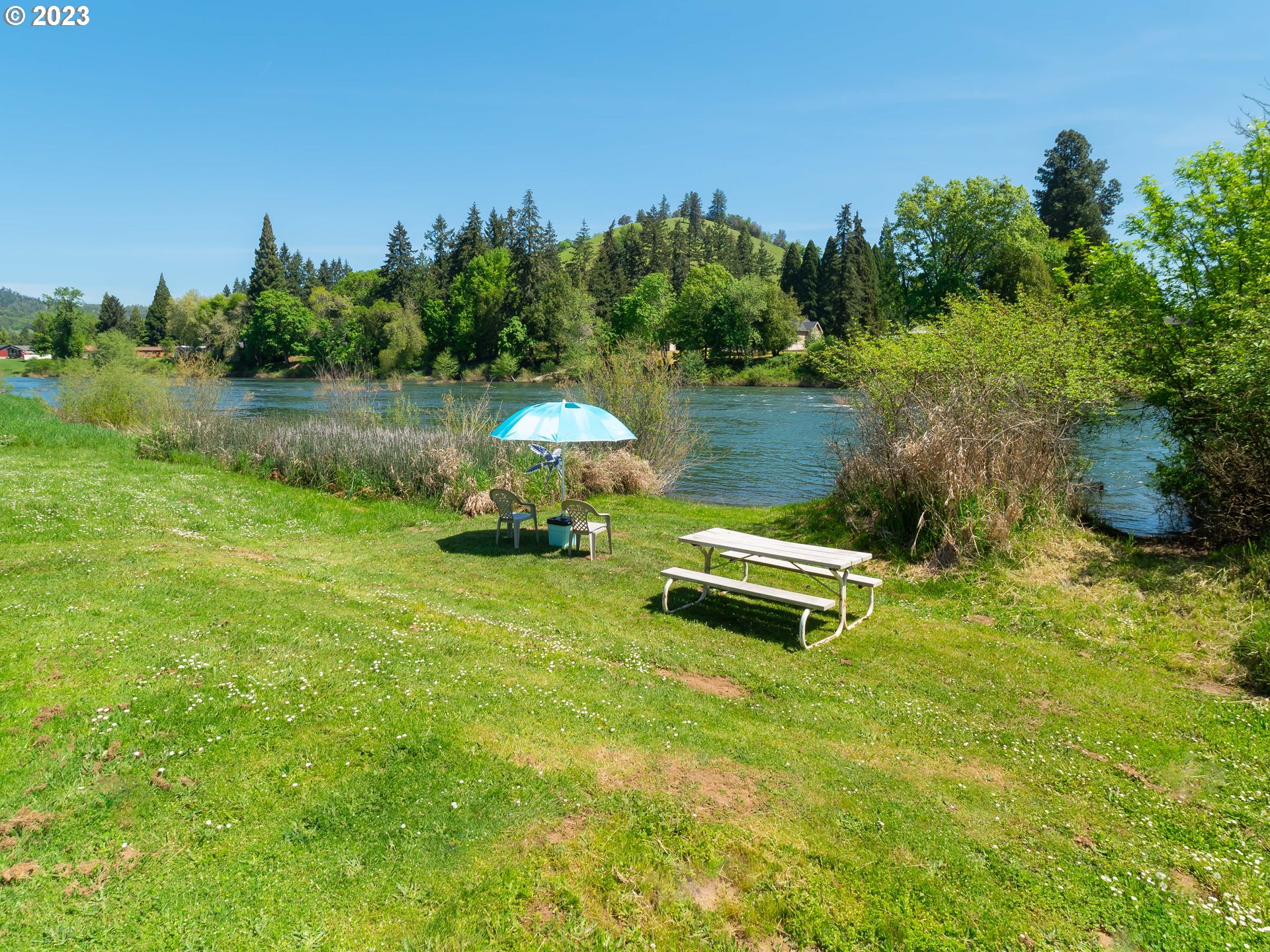 3262 Fisher Road Roseburg, OR 97471 - Photo 36 of 46 River Access