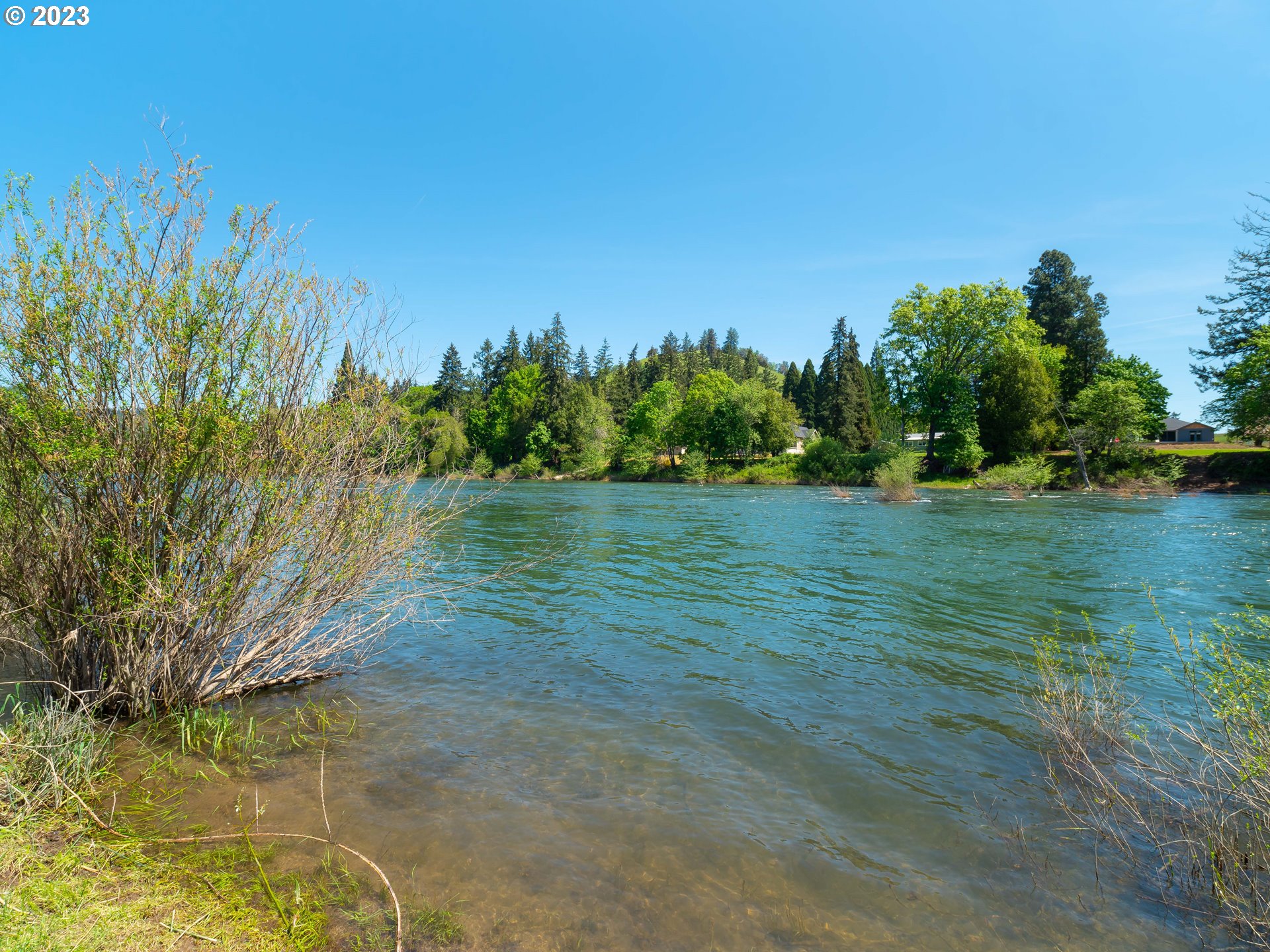 3262 Fisher Road Roseburg, OR 97471 - Photo 37 of 46 River Access