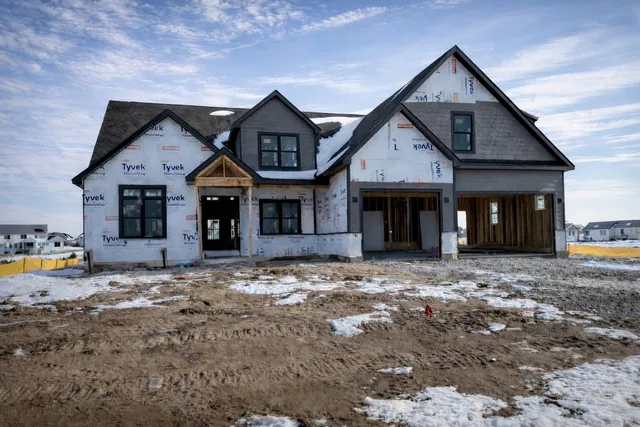 $929,900 | 9945 Switch Grass Lane, St. John, IN 46373