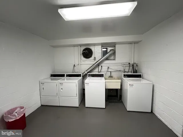 a view of a basketball court