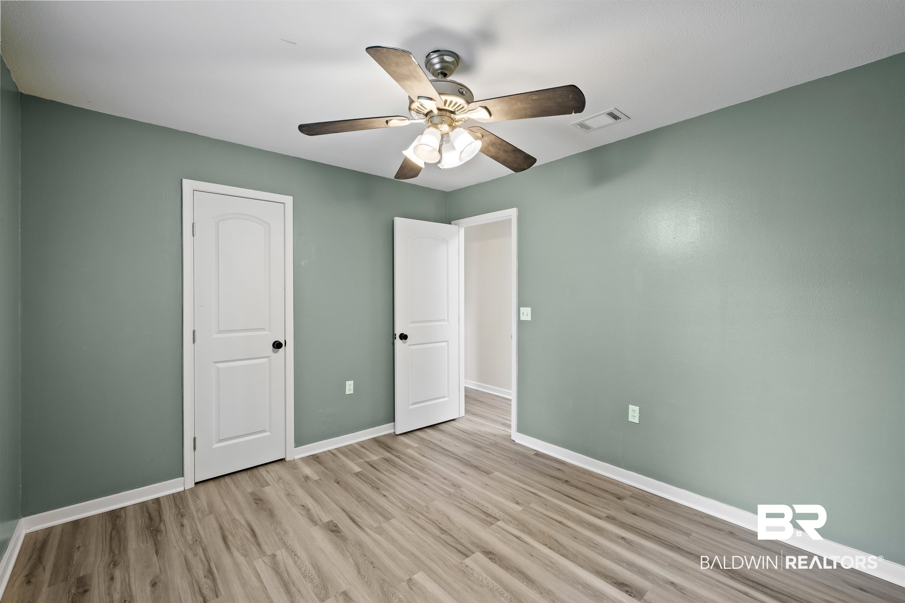 19782 Gunnison Road Fairhope, AL 36532 - Photo 26 of 41