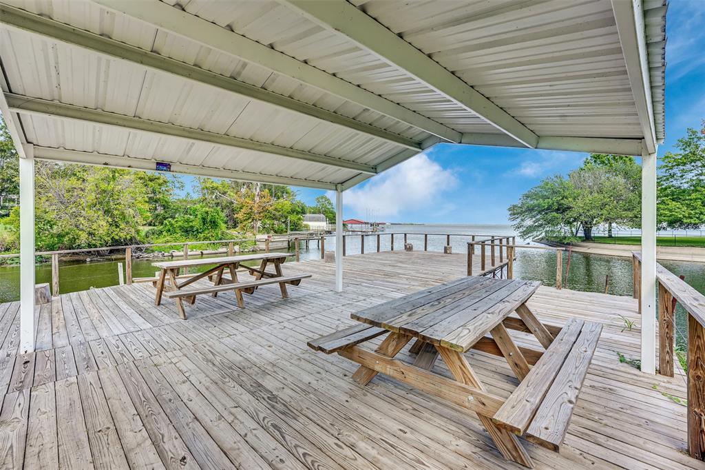 10525 Post Oak Bend Lane Wills Point, TX 75169 - Photo 36 of 40 Deck featuring a water view