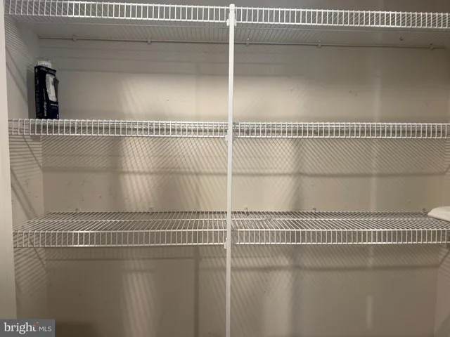 a view of livingroom with furniture