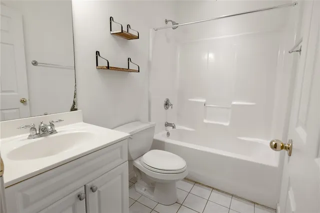 $429,999 | 102 Brookstone Way, Central, SC 29630