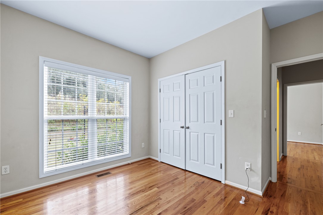 102 Brookstone Way Central, SC 29630 - Photo 25 of 50