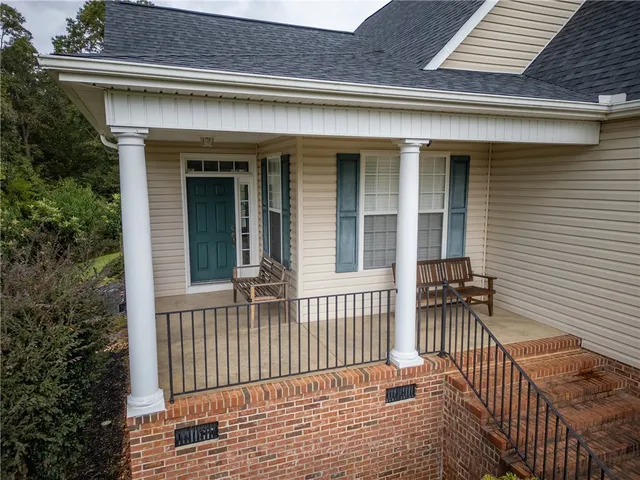$429,999 | 102 Brookstone Way, Central, SC 29630
