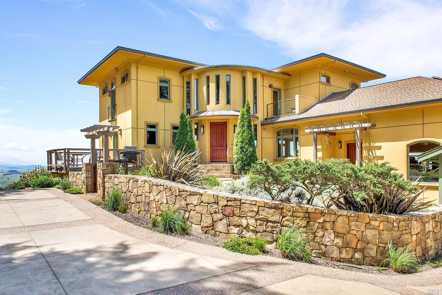 10275 Moonshine Road Sebastopol, CA 95472 - Photo 1 of 1 a front view of a house with a yard