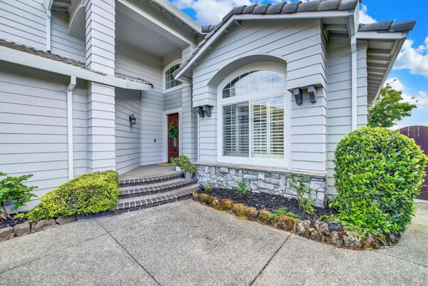 $1,039,000 | 3117 Cherry Valley Circle, Fairfield, CA 94534