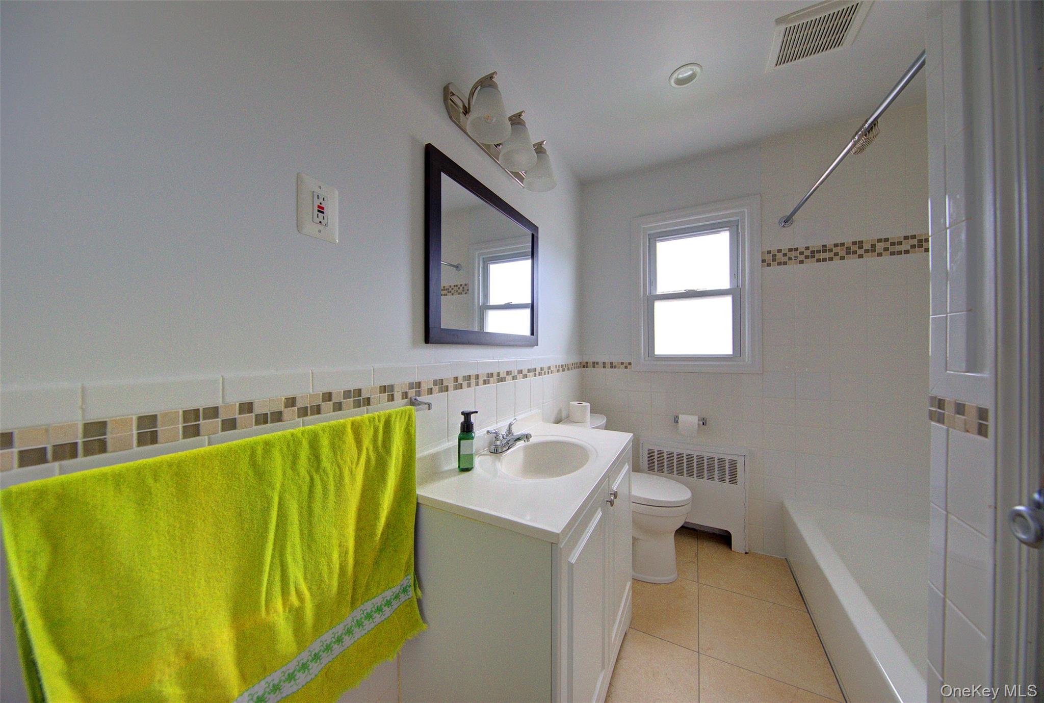 1322 G Street, Unit 2 Valley Stream, NY 11580 - Photo 11 of 12