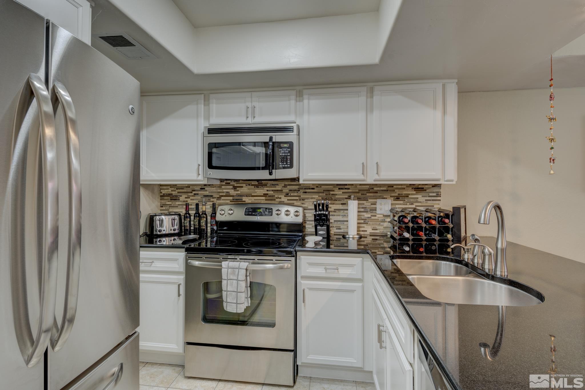 4215 Baker Lane Reno, NV 89509 - Photo 16 of 32 Photo 17