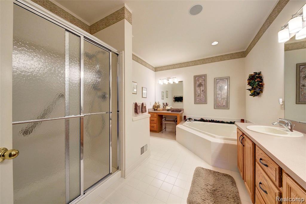 2577 Cleveland Way Canton, MI 48188 - Photo 25 of 34