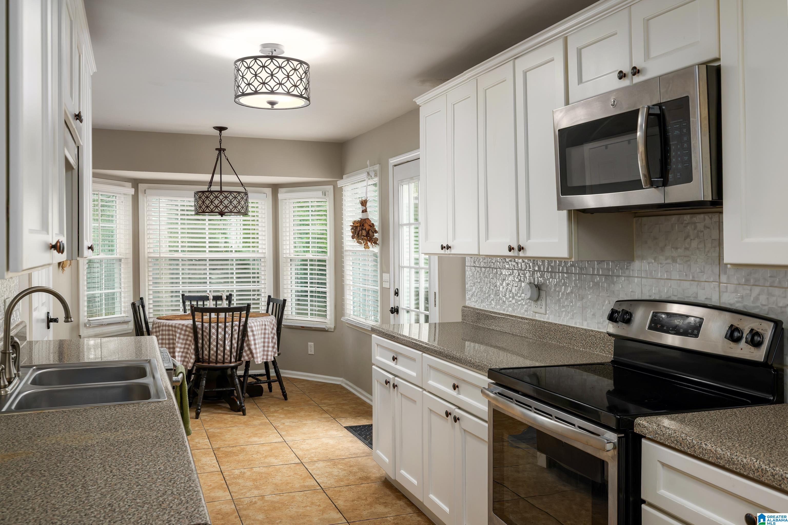 252 Kent Lane Birmingham, AL 35209 - Photo 17 of 37