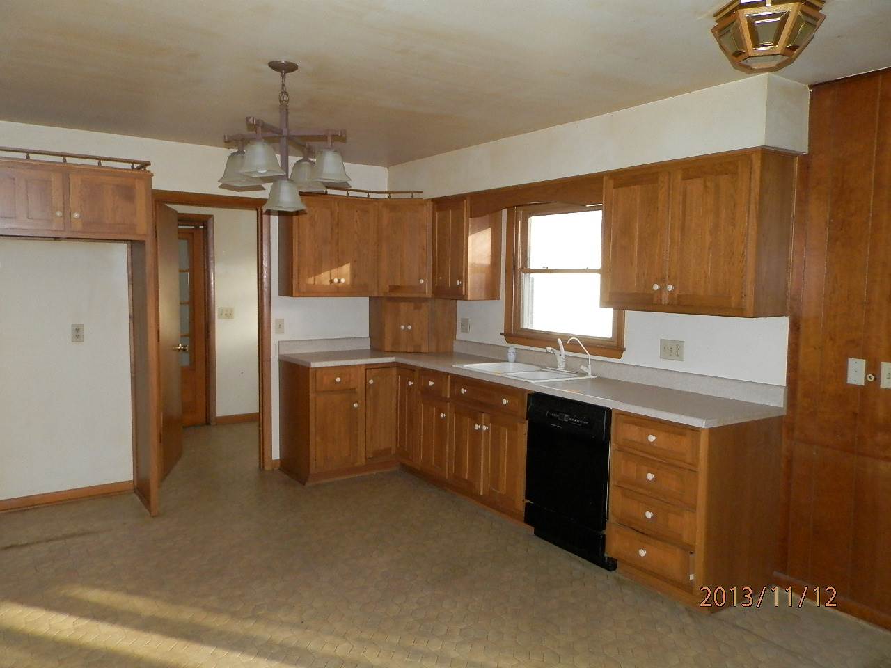 202 Western Avenue Butler, IN 46721 - Photo 10 of 24