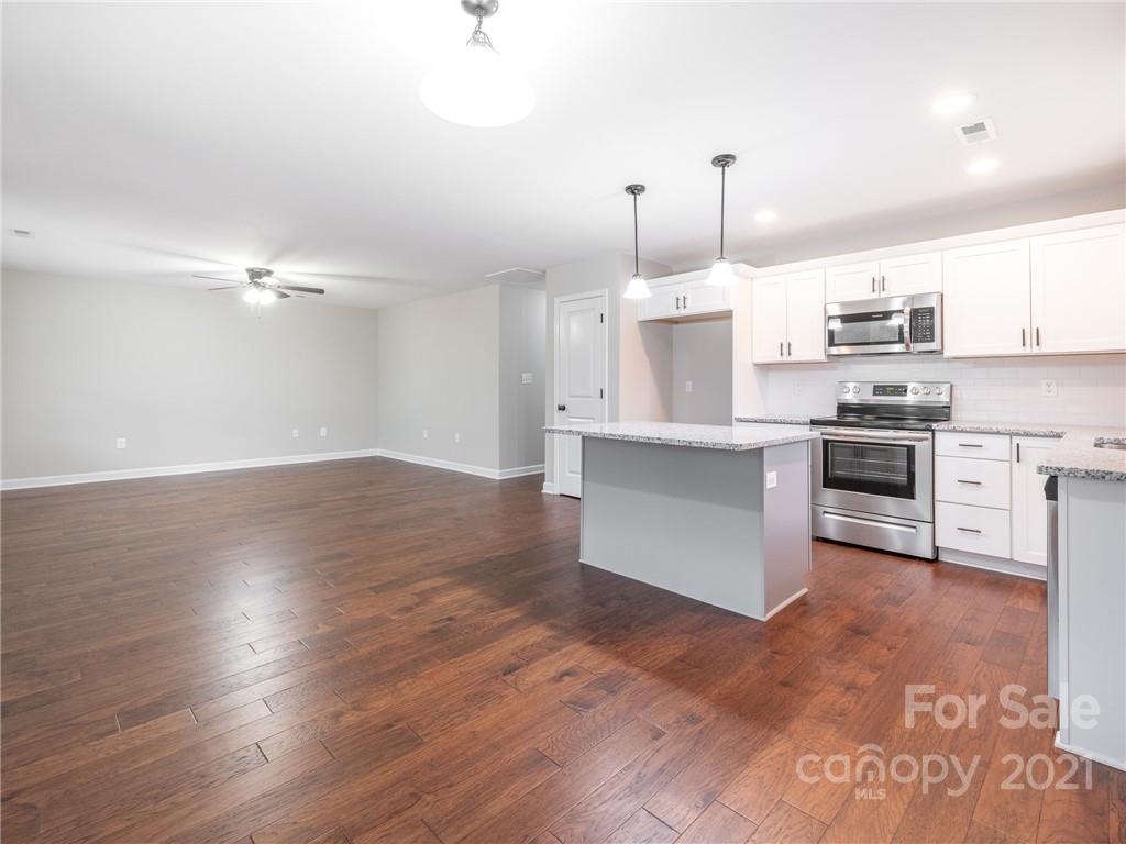 4275 Roberta Road Concord, NC 28027 - Photo 2 of 14 Gallery Image 2