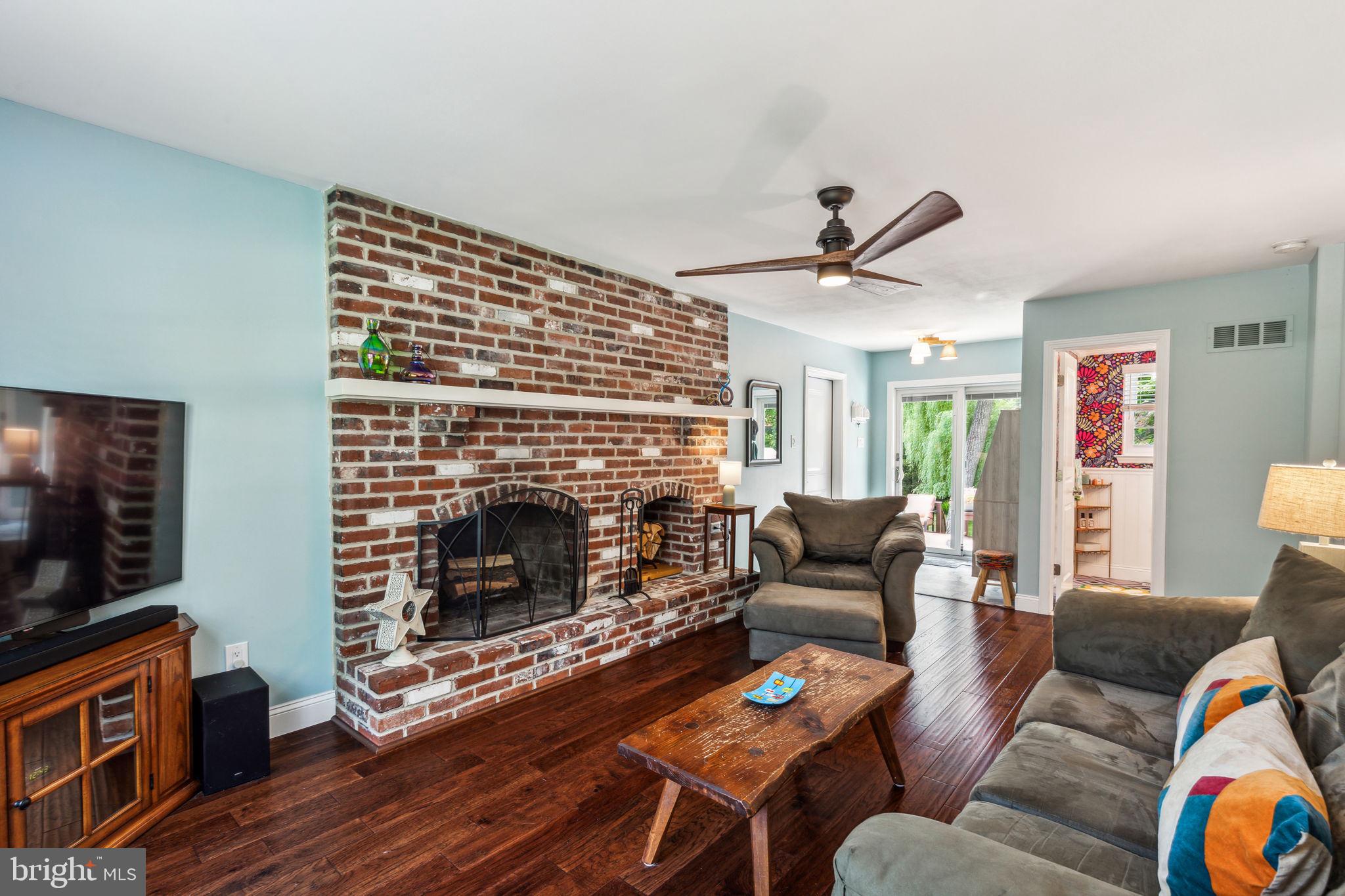 917 Pierce Road Norristown, PA 19403 - Photo 10 of 42 Gallery Image 10