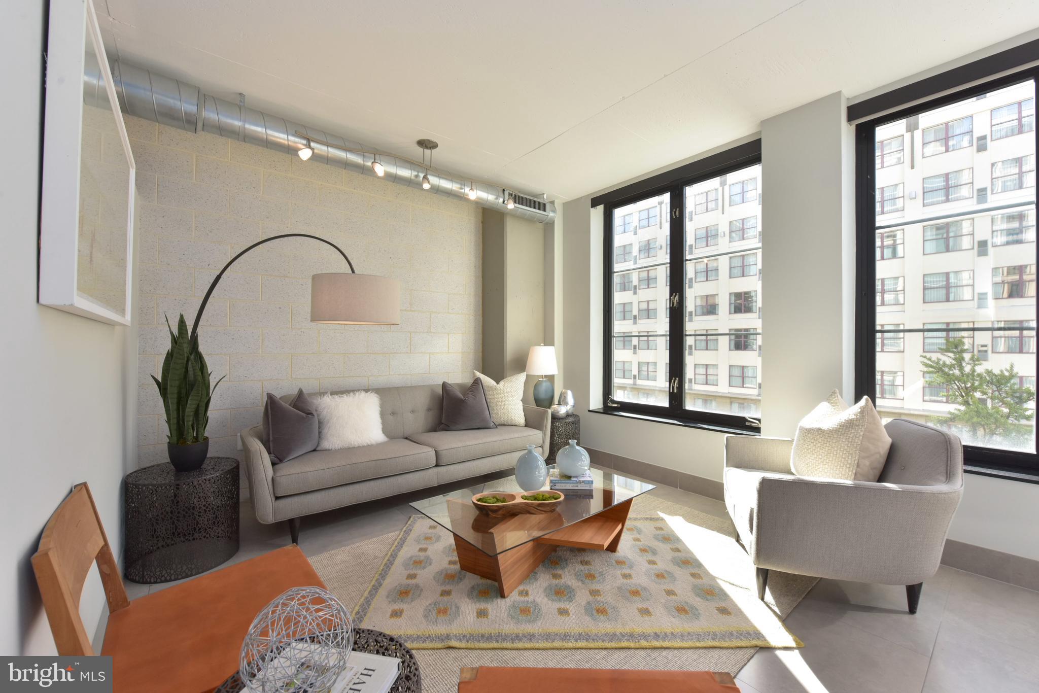 1133 14th Street Northwest, Unit 502 Washington, DC 20005 - Photo 2 of 17