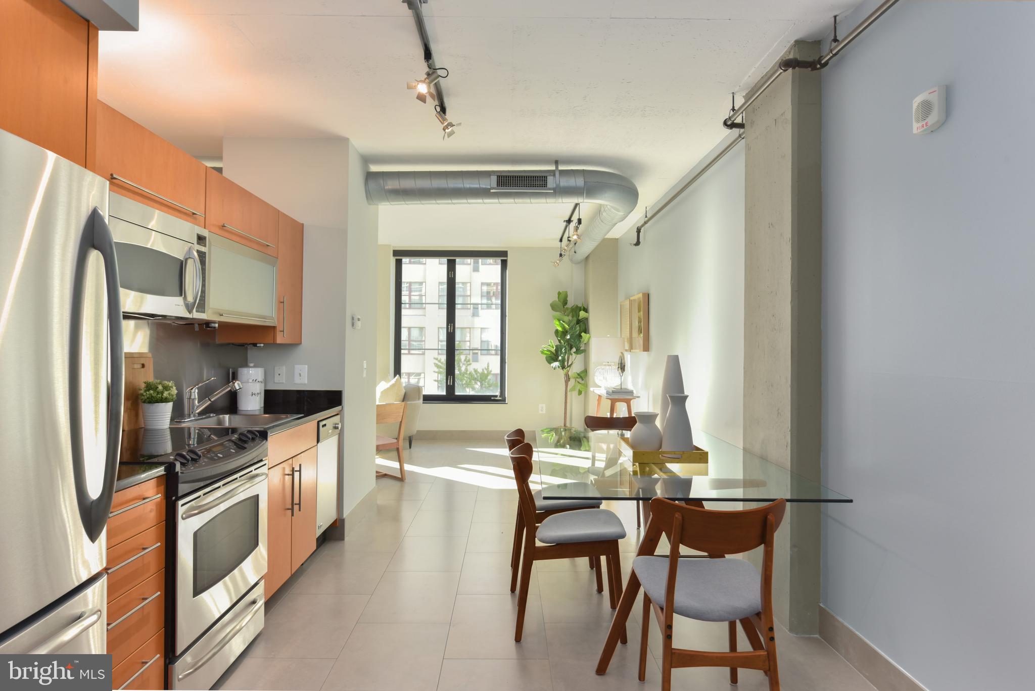 1133 14th Street Northwest, Unit 502 Washington, DC 20005 - Photo 5 of 17