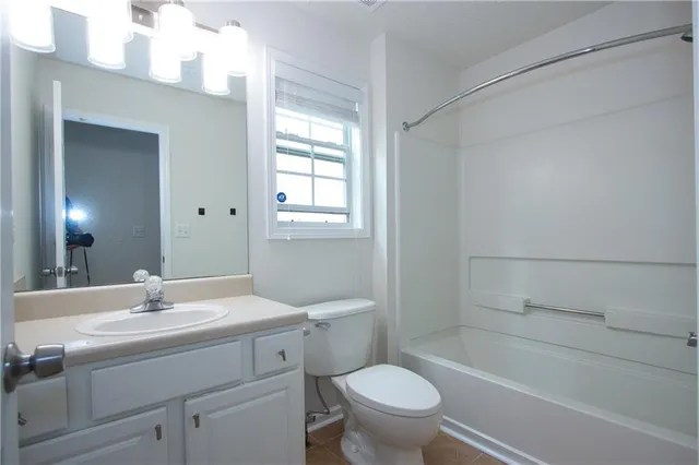 $2,600 | 1481 Beckley Pointe, Lawrenceville, GA 30043