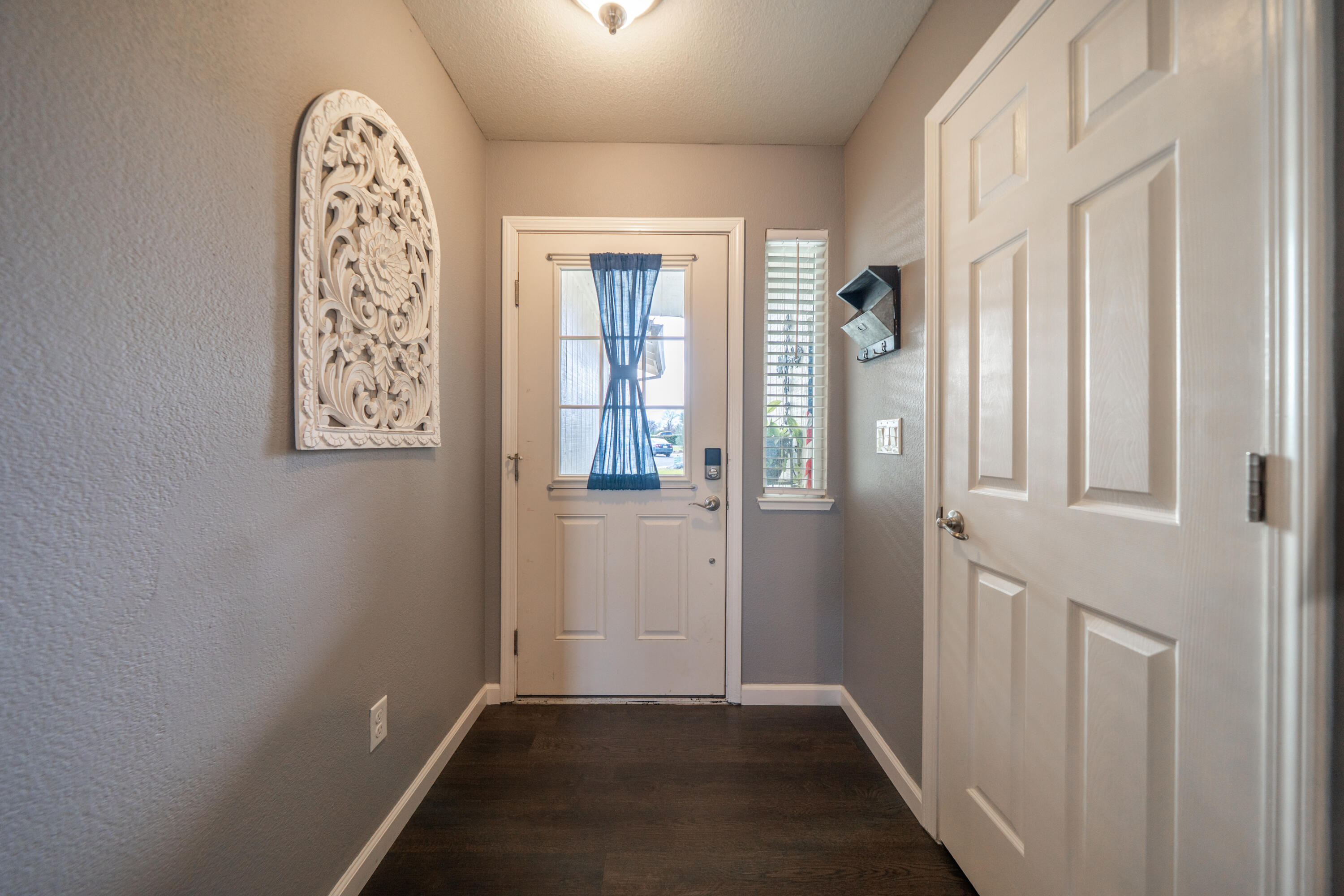 1070 Dara Court Redding, CA 96003 - Photo 3 of 66 1070 Dara Ct-10