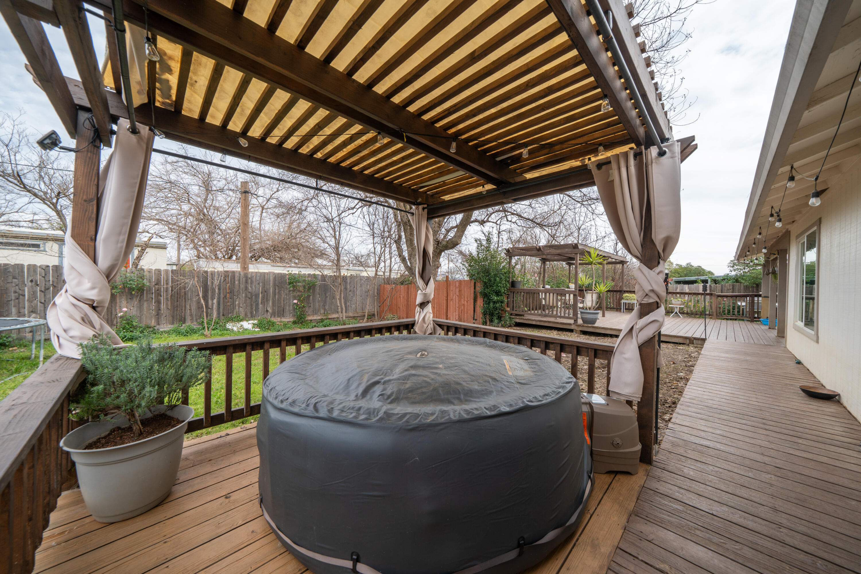 1070 Dara Court Redding, CA 96003 - Photo 39 of 66 1070 Dara Ct-48