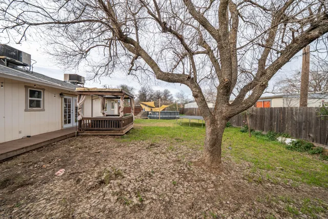 $399,000 | 1070 Dara Court, Redding, CA 96003