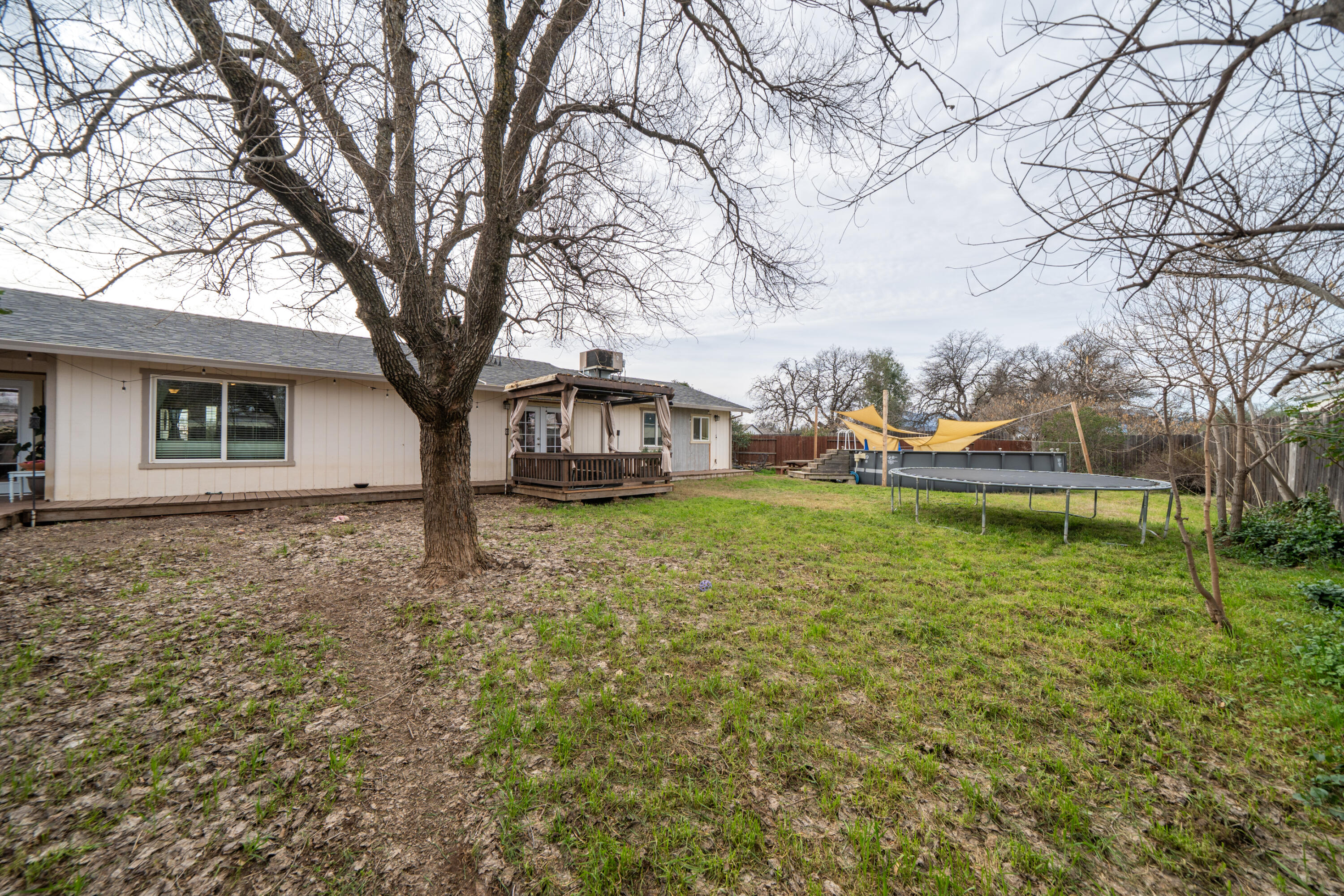 1070 Dara Court Redding, CA 96003 - Photo 41 of 66 1070 Dara Ct-50