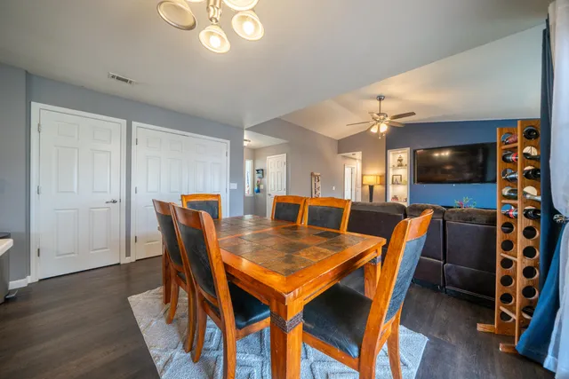 $399,000 | 1070 Dara Court, Redding, CA 96003