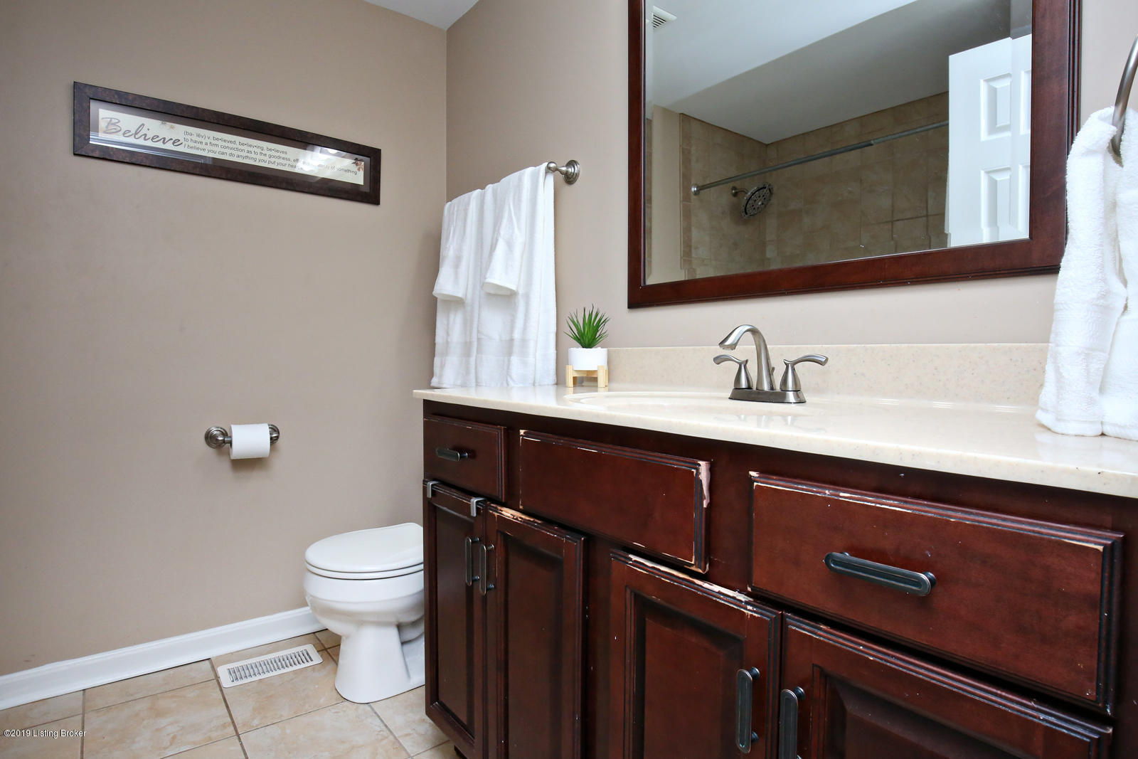 3002 Petty Jay Road Louisville, KY 40220 - Photo 21 of 37 Full Bath