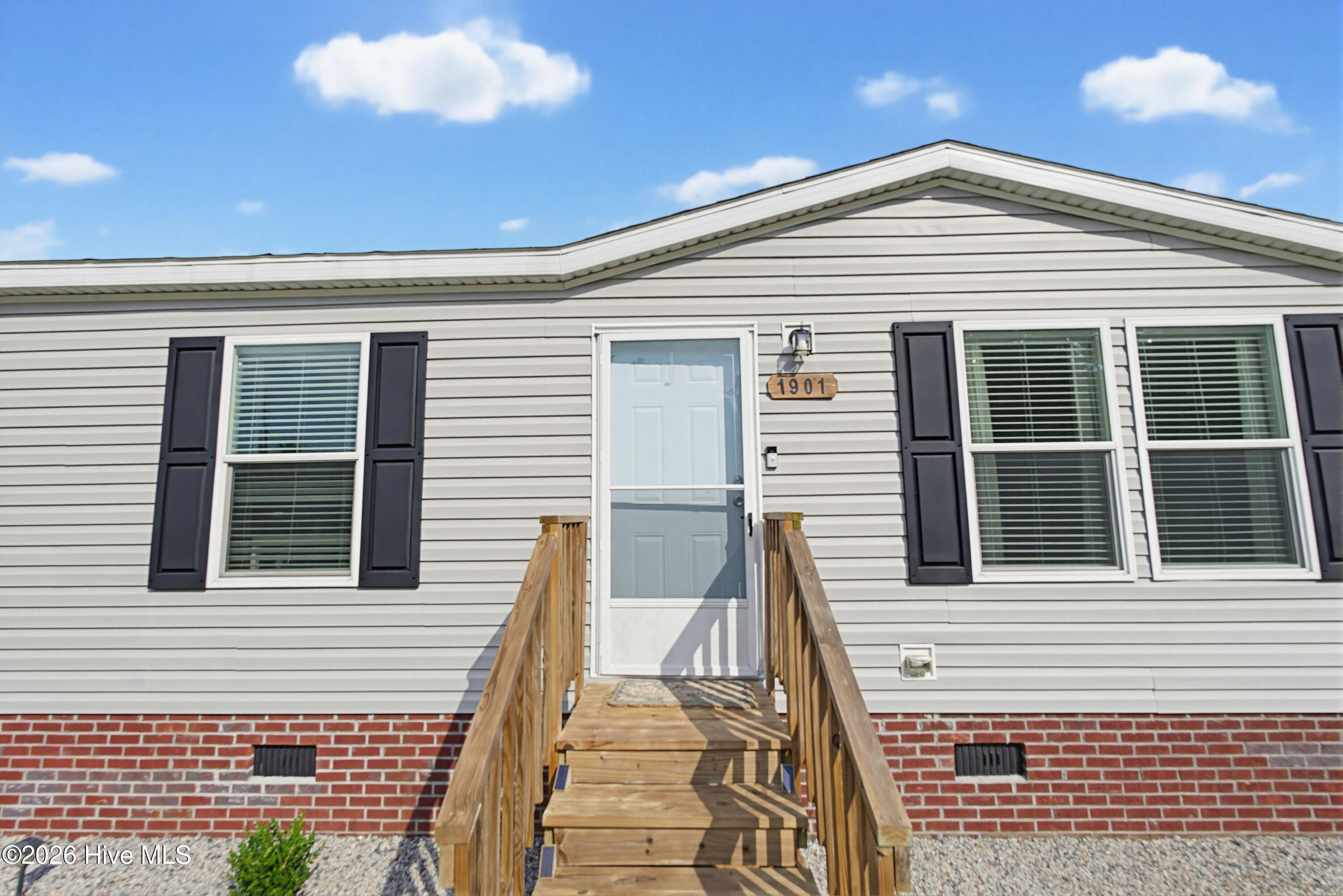 1901 Peacock Road Whiteville, NC 28472 - Photo 4 of 72