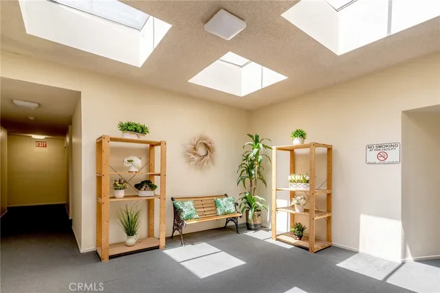 a view of livingroom with furniture