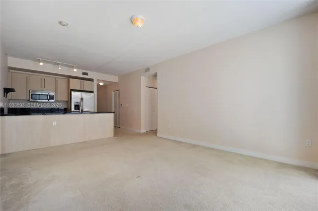 $545,000 | 1111 Southwest 1st Avenue, Unit 2716N, Miami, FL 33130