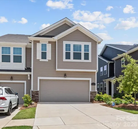 $375,000 | 8122 Downy Oak Lane, Charlotte, NC 28269